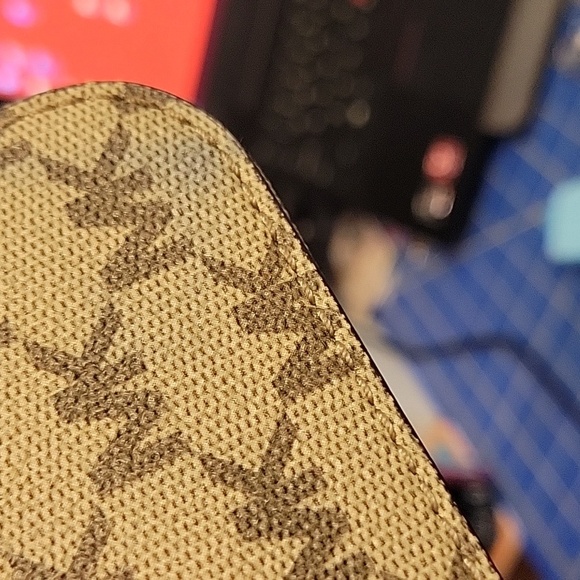 This Michael Kors backpack purse 11 x11x4.75 Preloved - Picture 8 of 8